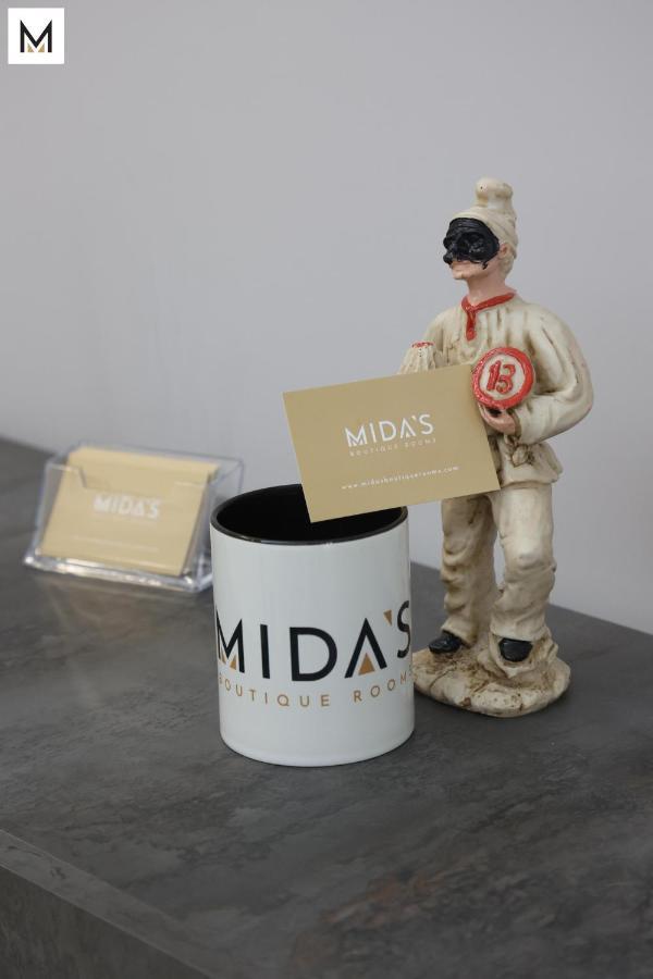 Mida'S Boutique Rooms เนเปิลส์ ภายนอก รูปภาพ